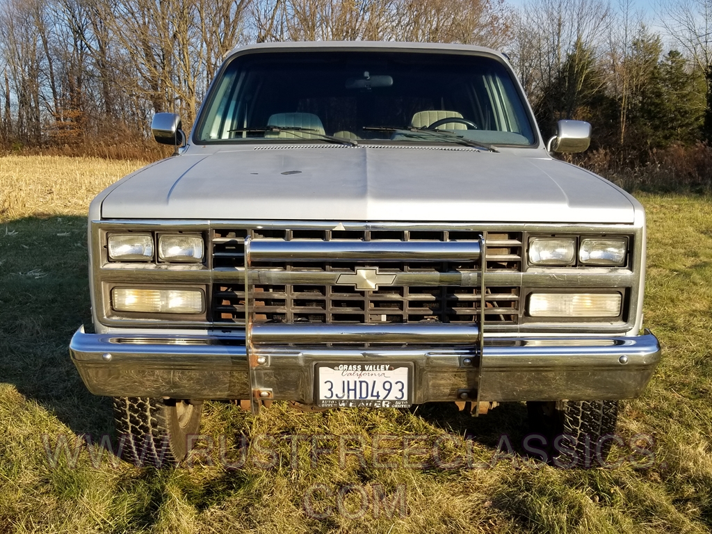 Chevrolet suburban 89